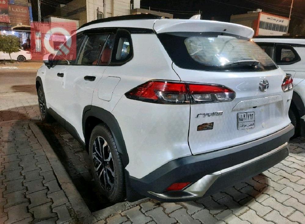 تۆیۆتا فرۆنتلاندەر